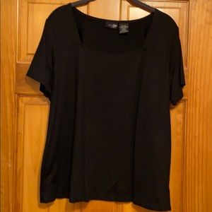 Black short sleeve top